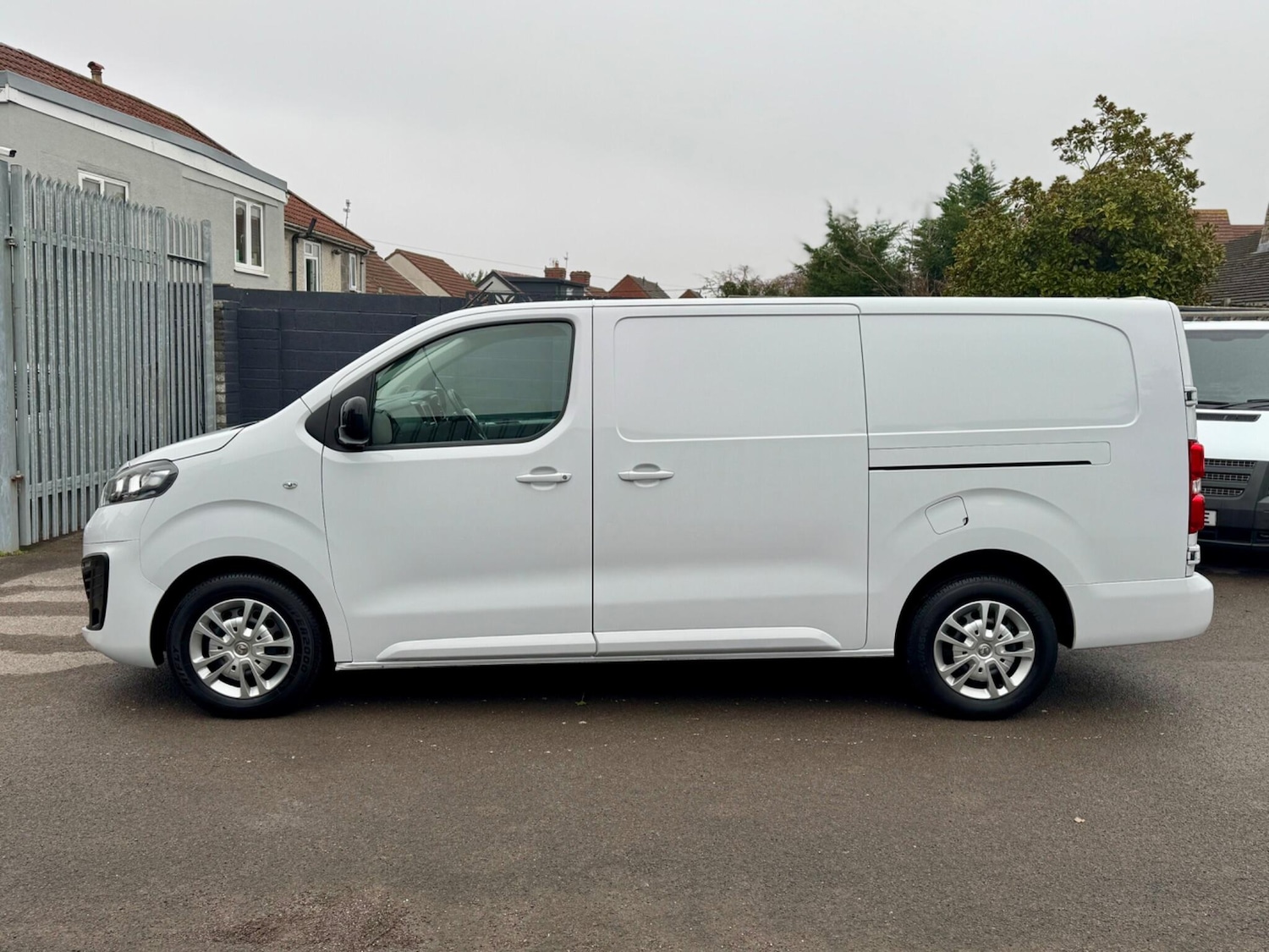 Used Vauxhall Vivaro 2022 for sale - 77040260: Photo 6