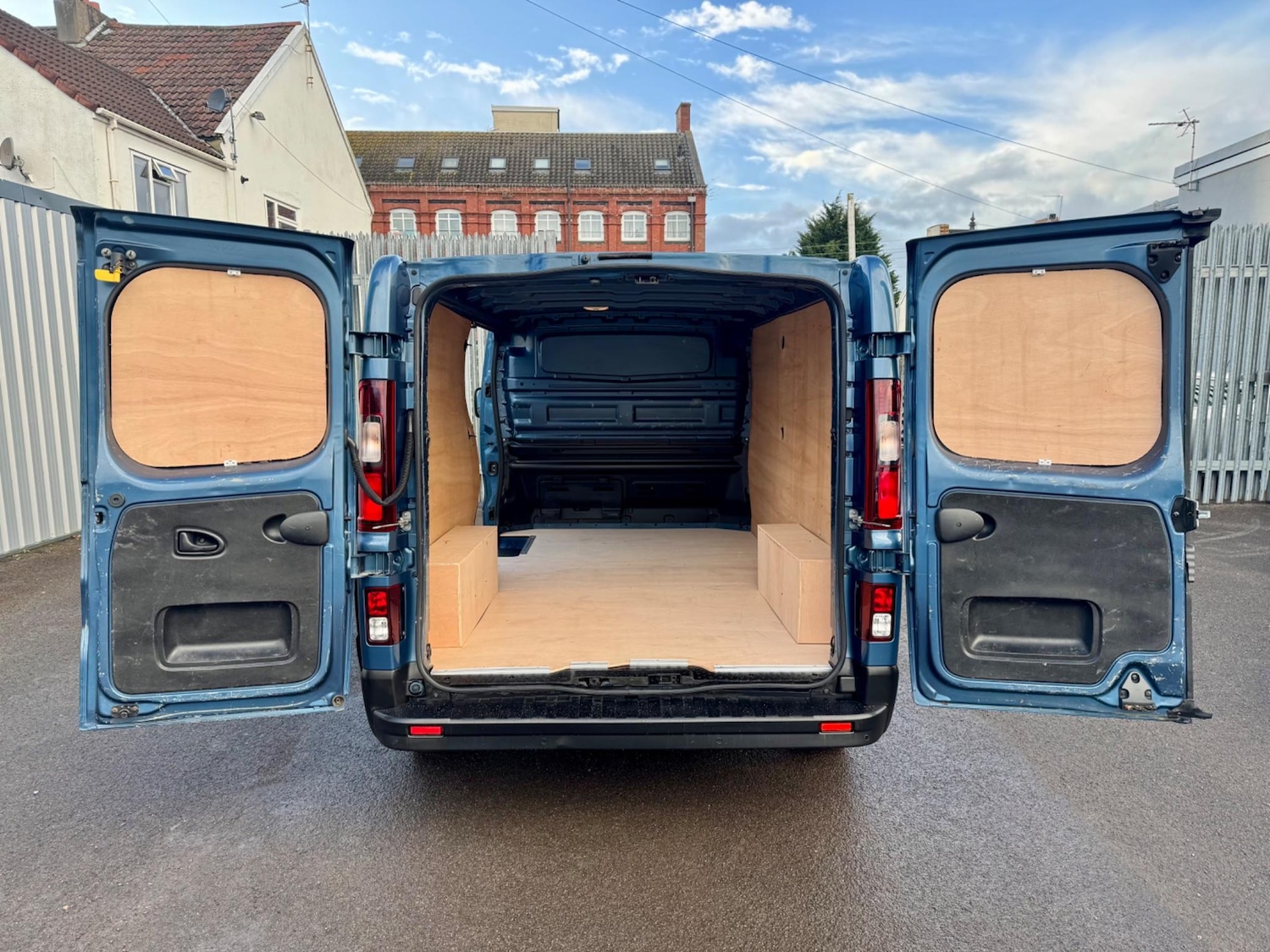 Used Renault Trafic 2019 for sale - 76690057: Photo 11