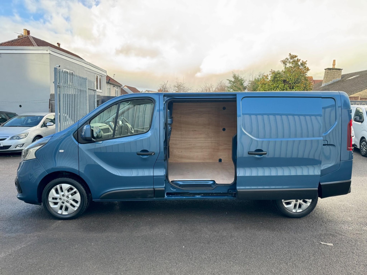 Used Renault Trafic 2019 for sale - 76690057: Photo 7