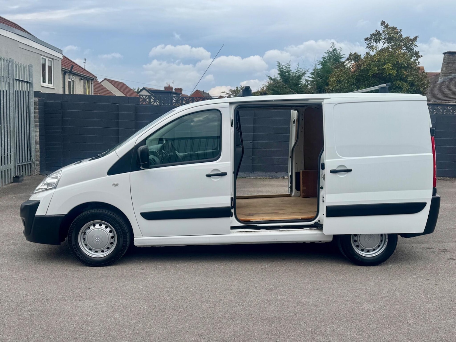 Used Citroen Dispatch 2010 for sale - 76199780: Photo 6