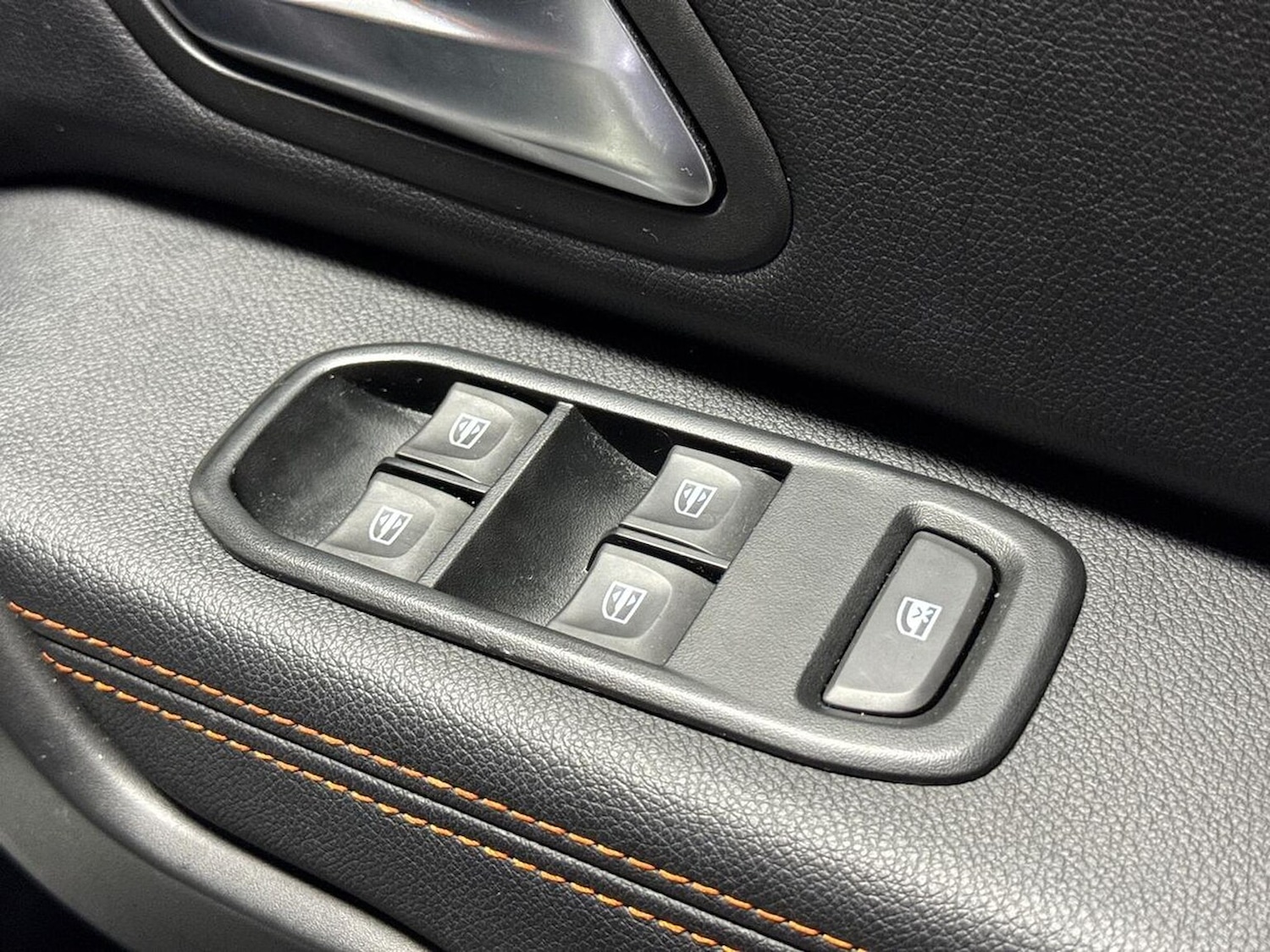 Used Dacia Duster 2022 for sale - 76470984: Photo 21