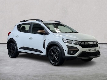 2025 - 1.0 TCe Extreme 5dr