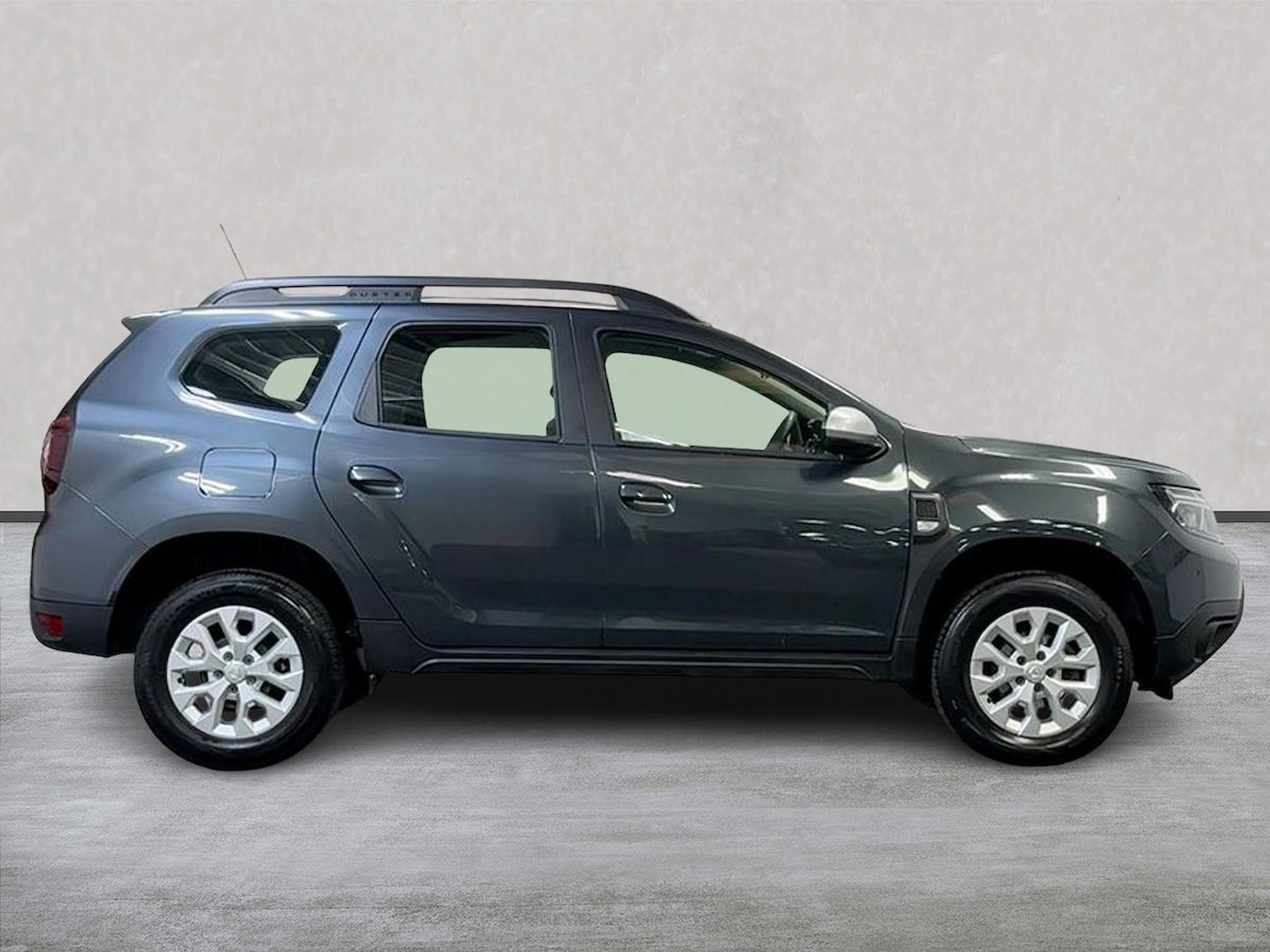 Used Dacia Duster 2022 for sale - 76490674: Photo 3