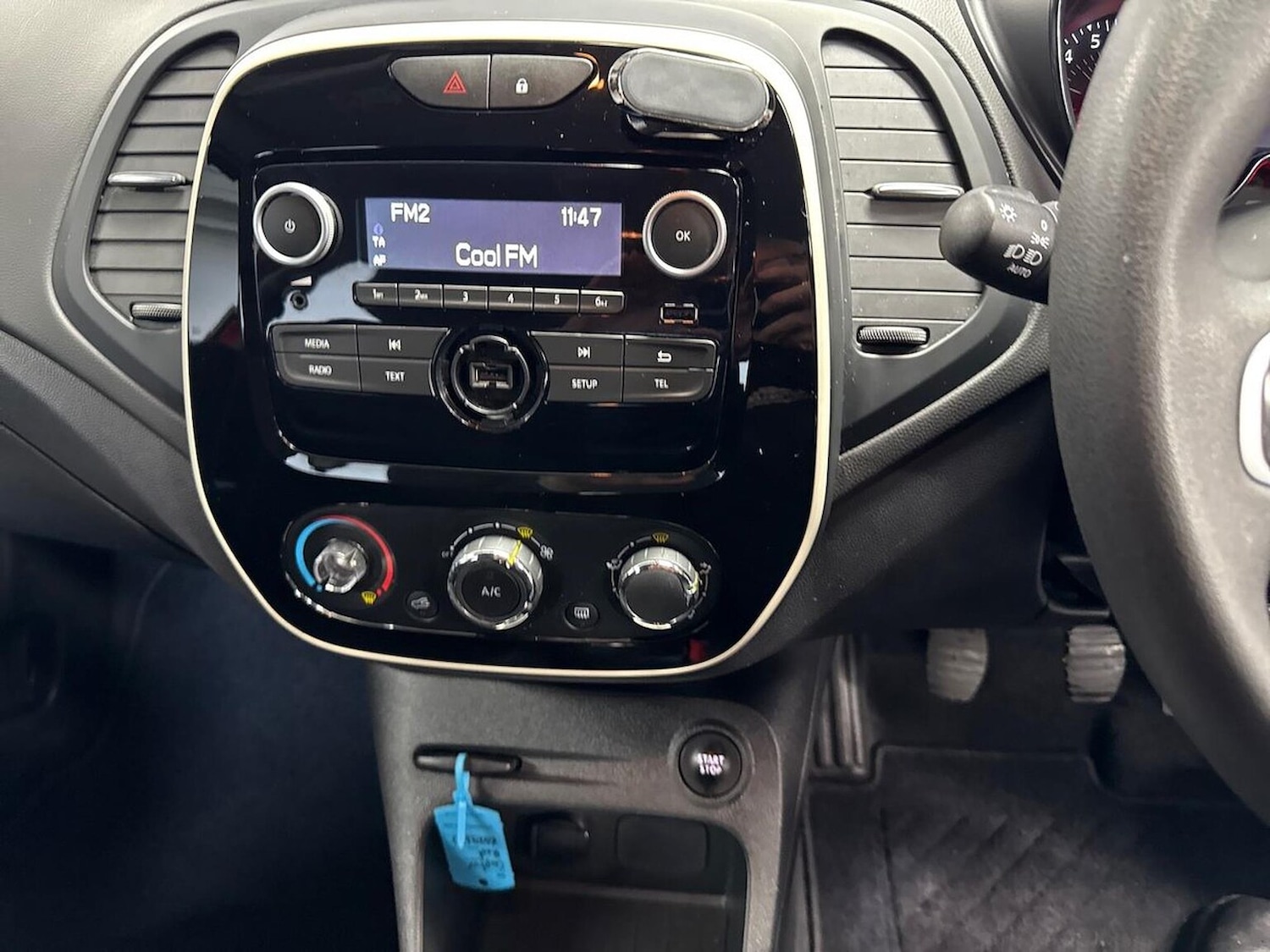 Used Renault Captur 2018 for sale - 76736686: Photo 11