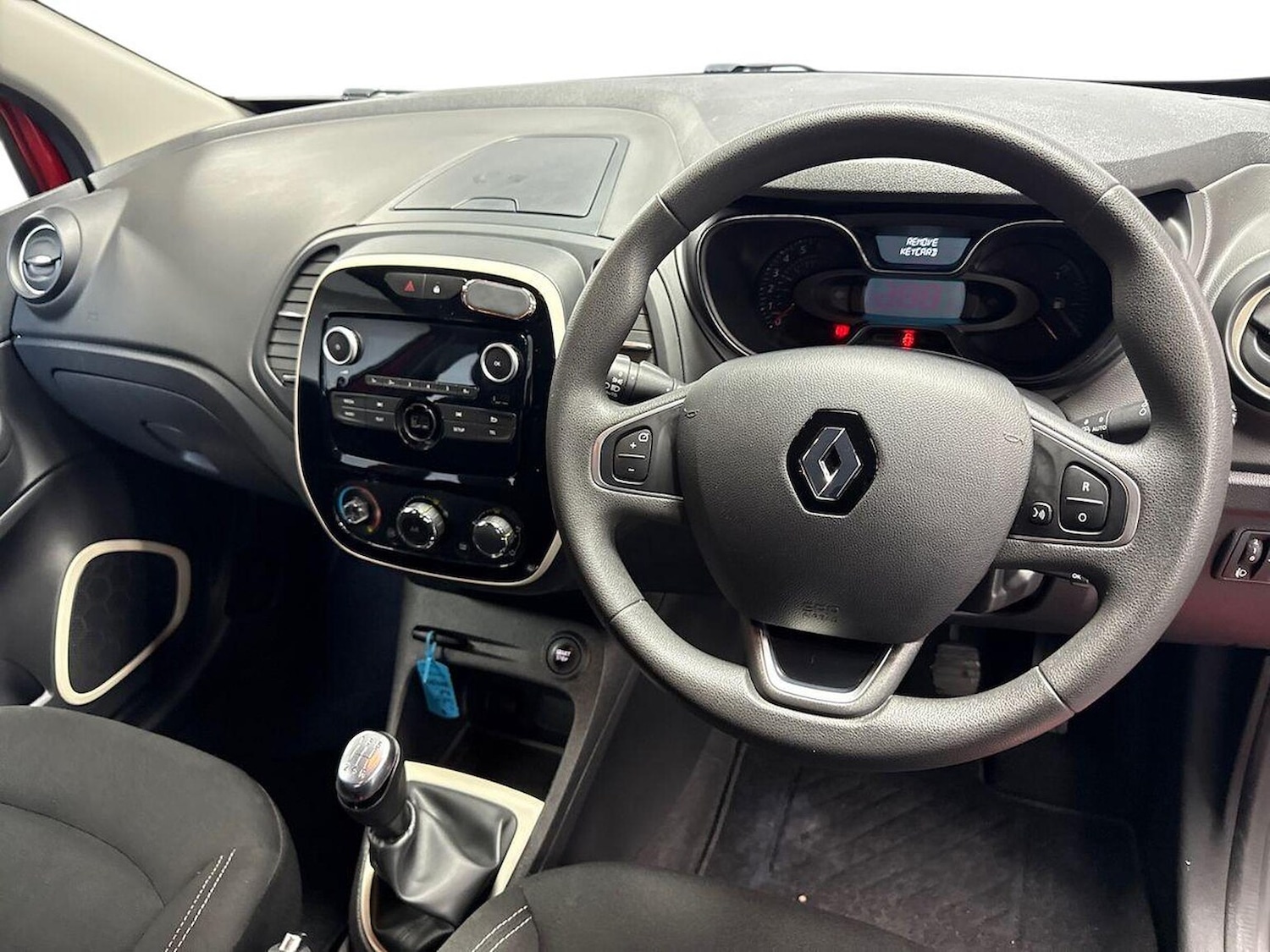 Used Renault Captur 2018 for sale - 76736686: Photo 9
