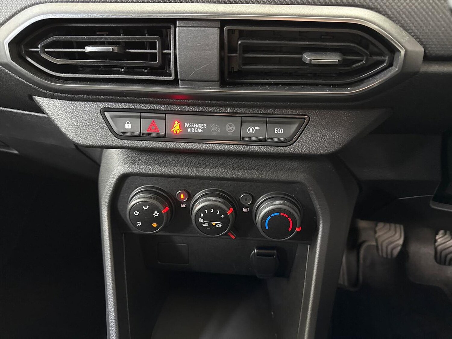 Used Dacia Sandero 2023 for sale - 78191402: Photo 25