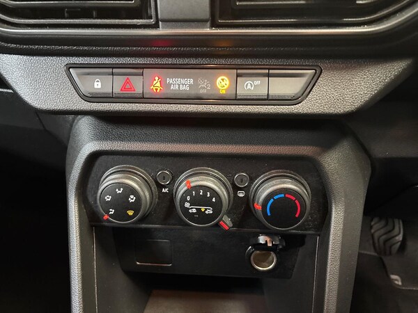 Used Dacia Sandero 2022 for sale - 76022719: Photo 12