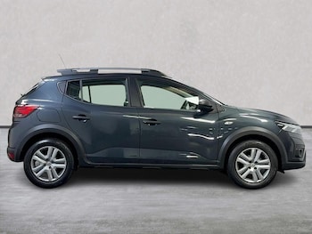 Used Dacia Sandero Stepway 2022 for sale - 76129041: Photo 3