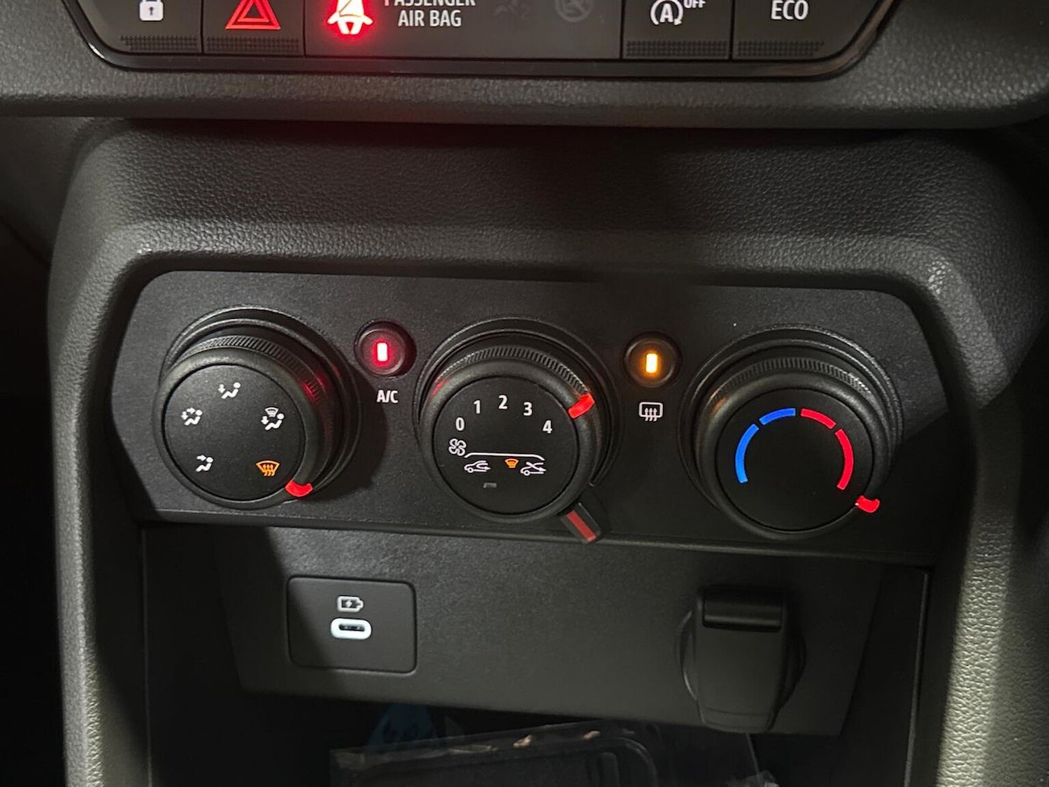 Used Dacia Sandero 2025 for sale - 77008255: Photo 12