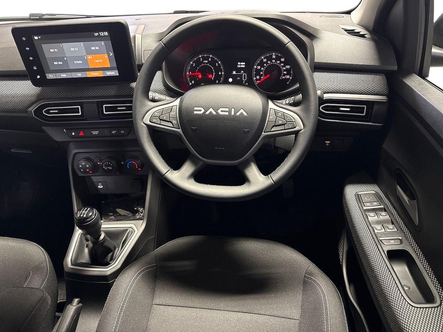 Used Dacia Sandero 2025 for sale - 77008255: Photo 15