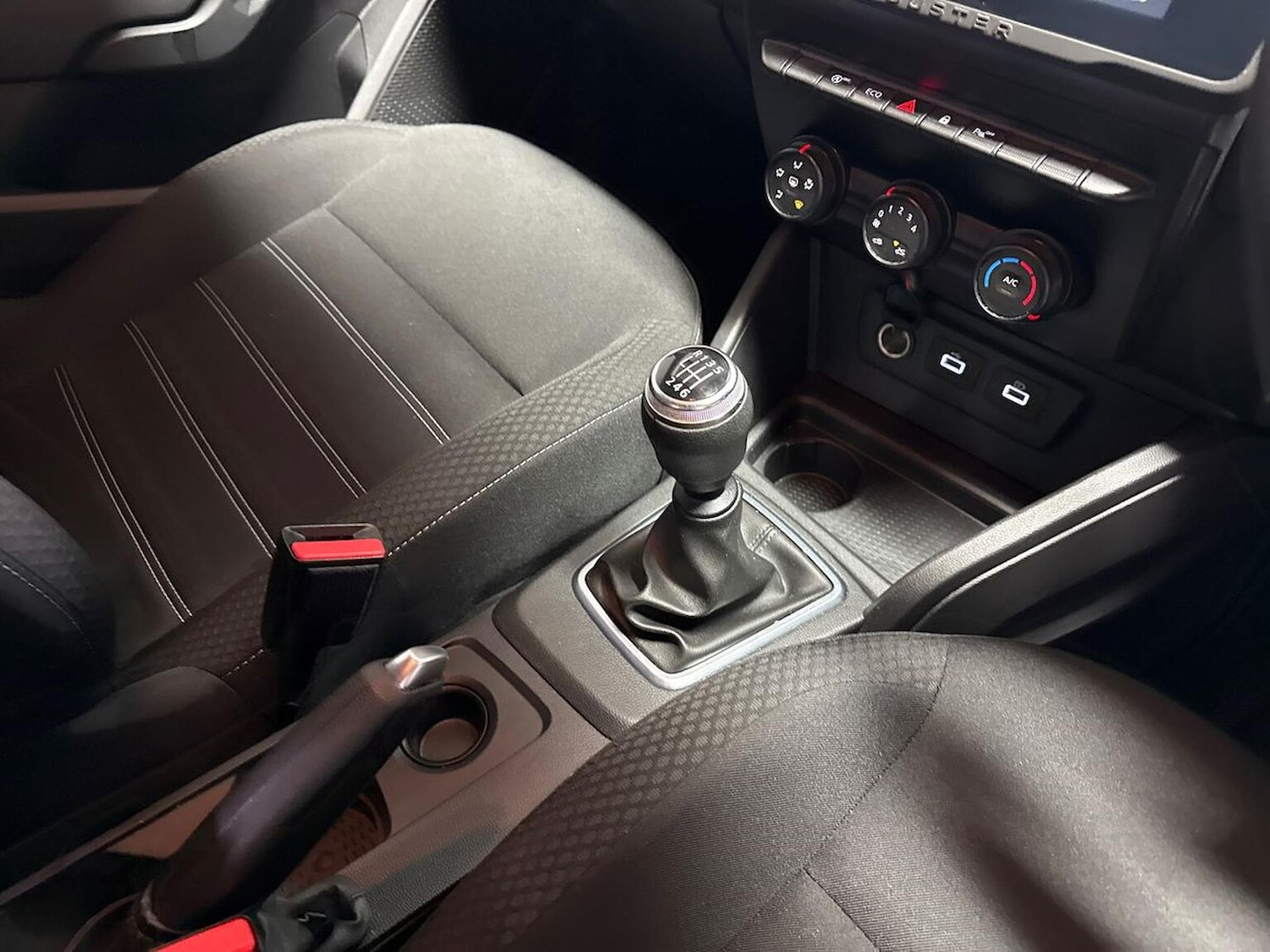 Used Dacia Duster 2023 for sale - 77973918: Photo 13