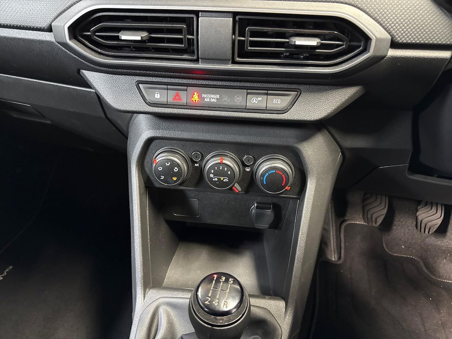 Used Dacia Sandero 2023 for sale - 76342965: Photo 23