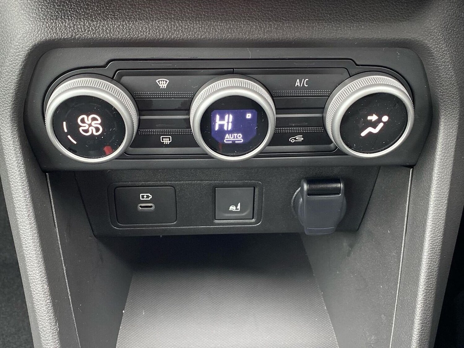 Used Dacia Sandero Stepway 2026 for sale - 78191458: Photo 12