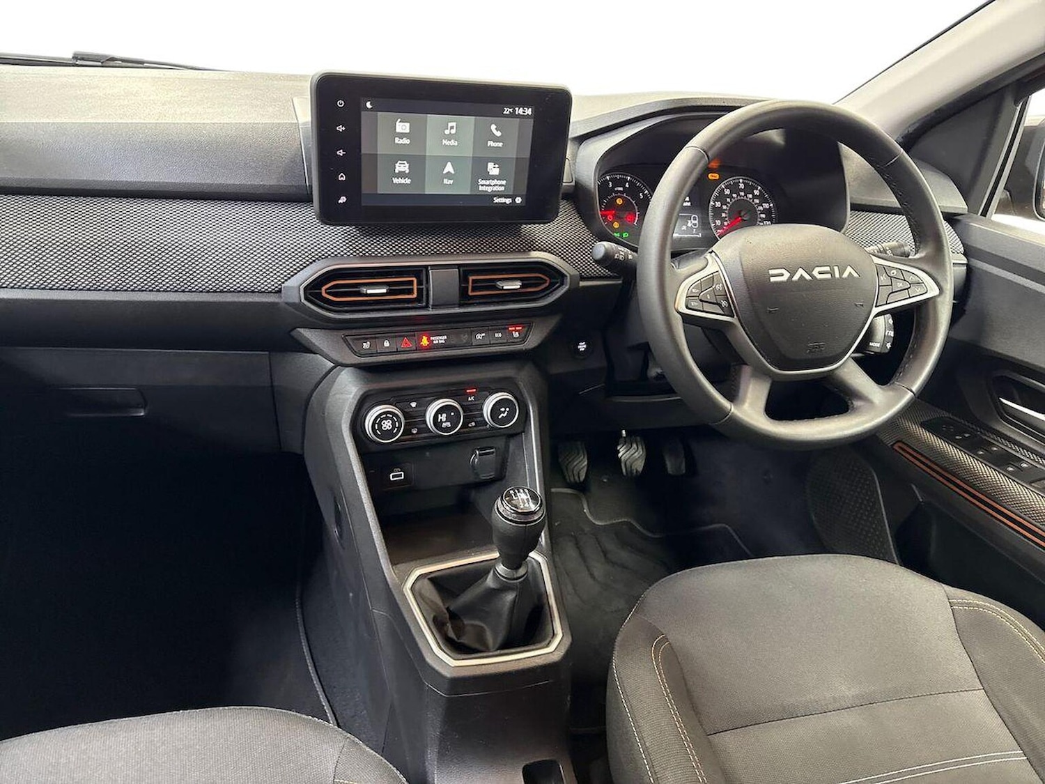 Used Dacia Sandero Stepway 2023 for sale - 77980066: Photo 8