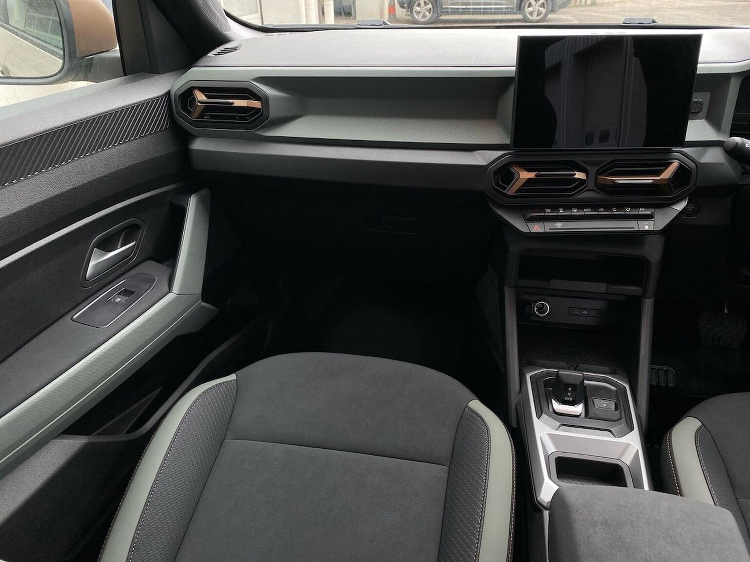 Used Dacia Duster 2025 for sale - 76663750: Photo 13