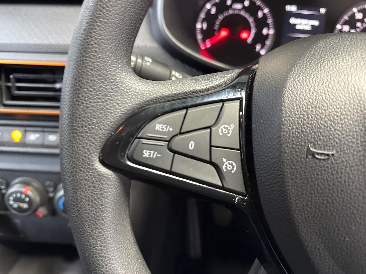 Used Dacia Sandero Stepway 2022 for sale - 76699444: Photo 24