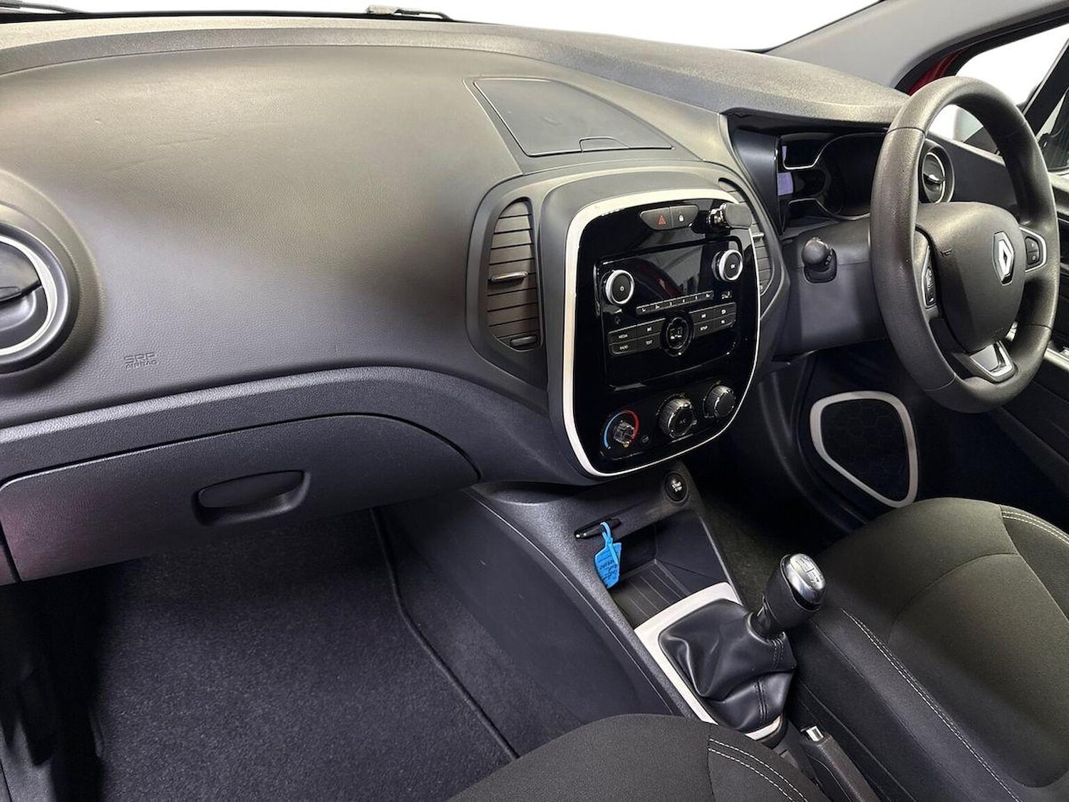 Used Renault Captur 2018 for sale - 76490680: Photo 7