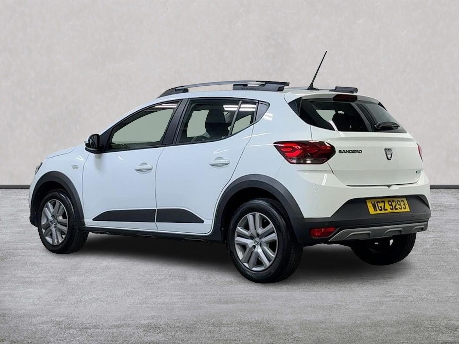 Used Dacia Sandero Stepway 2022 for sale - 76352544: Photo 2