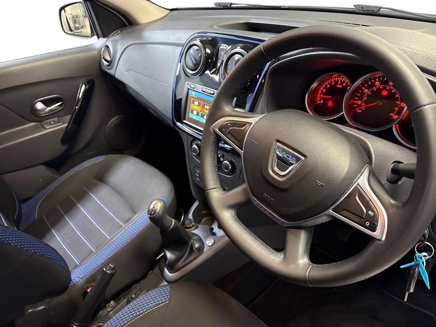 Used Dacia Sandero Stepway 2020 for sale - 77056868: Photo 15