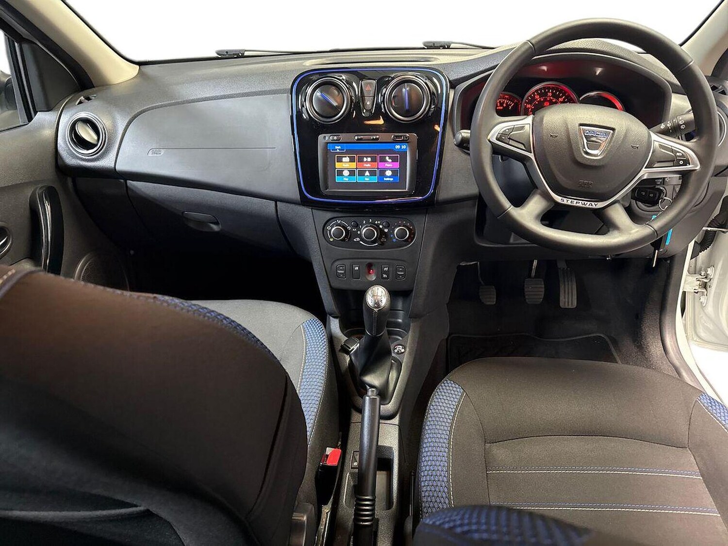 Used Dacia Sandero Stepway 2020 for sale - 77056868: Photo 8