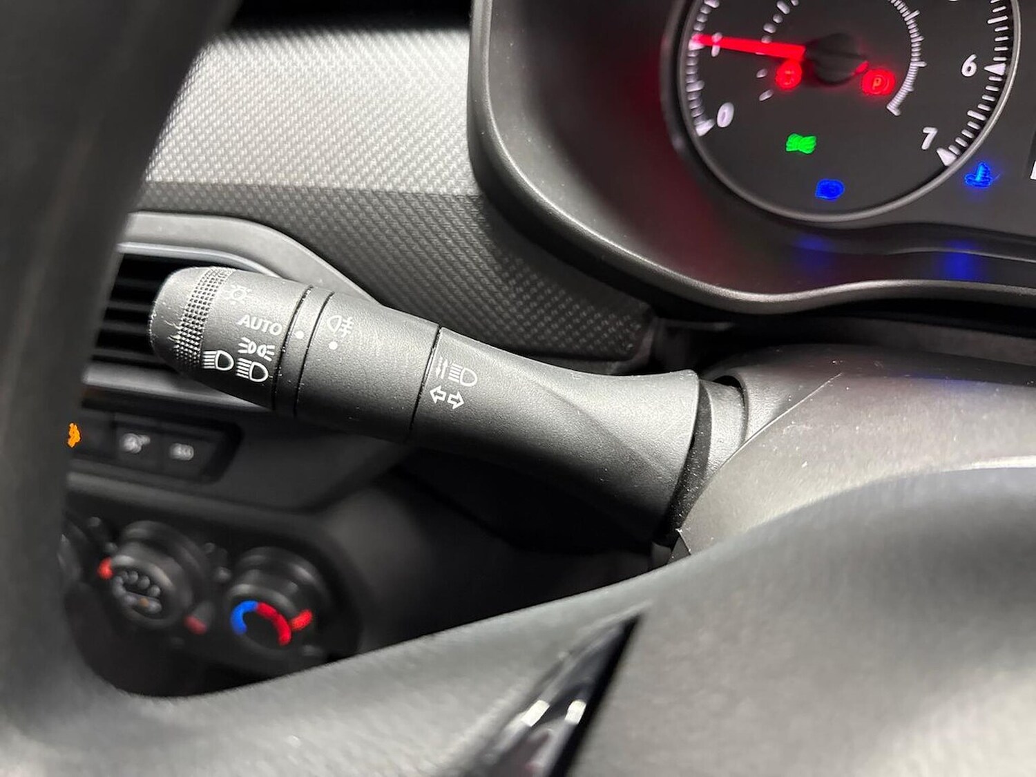 Used Dacia Sandero 2023 for sale - 76477222: Photo 26