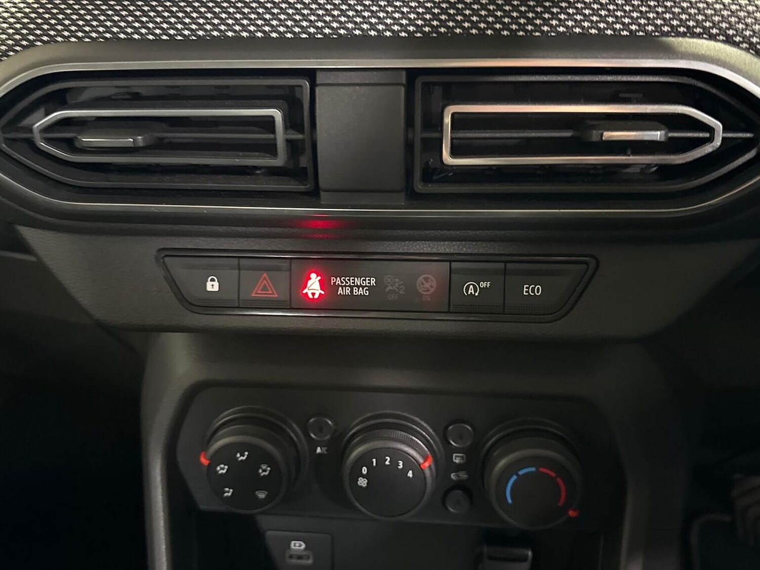 Used Dacia Sandero 2022 for sale - 78191462: Photo 24