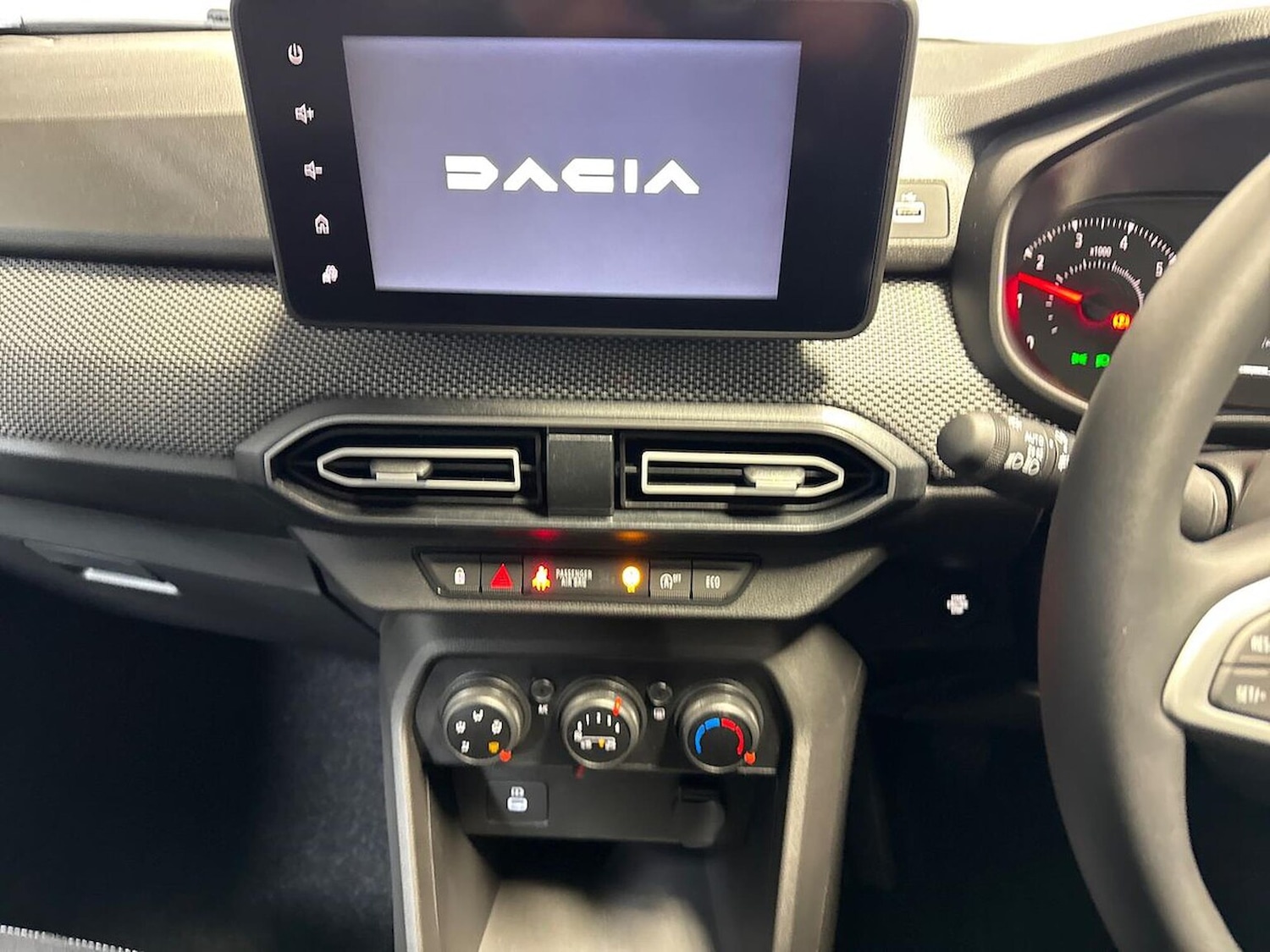 Used Dacia Sandero 2025 for sale - 77069953: Photo 11