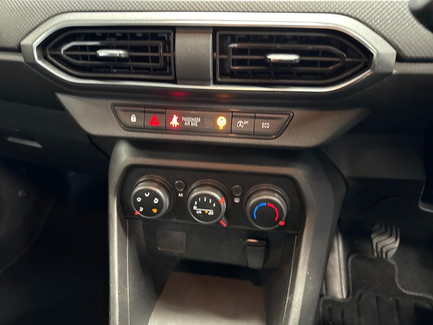 Used Dacia Sandero 2022 for sale - 76369113: Photo 11