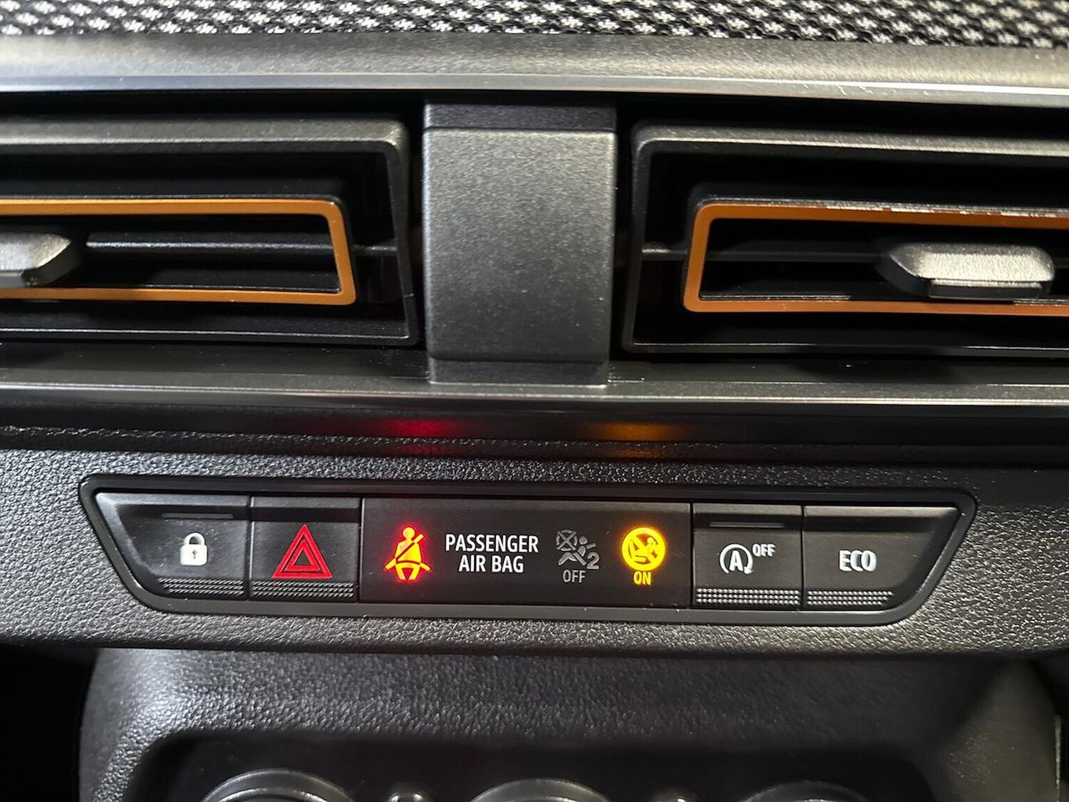 Used Dacia Sandero Stepway 2022 for sale - 76232754: Photo 22