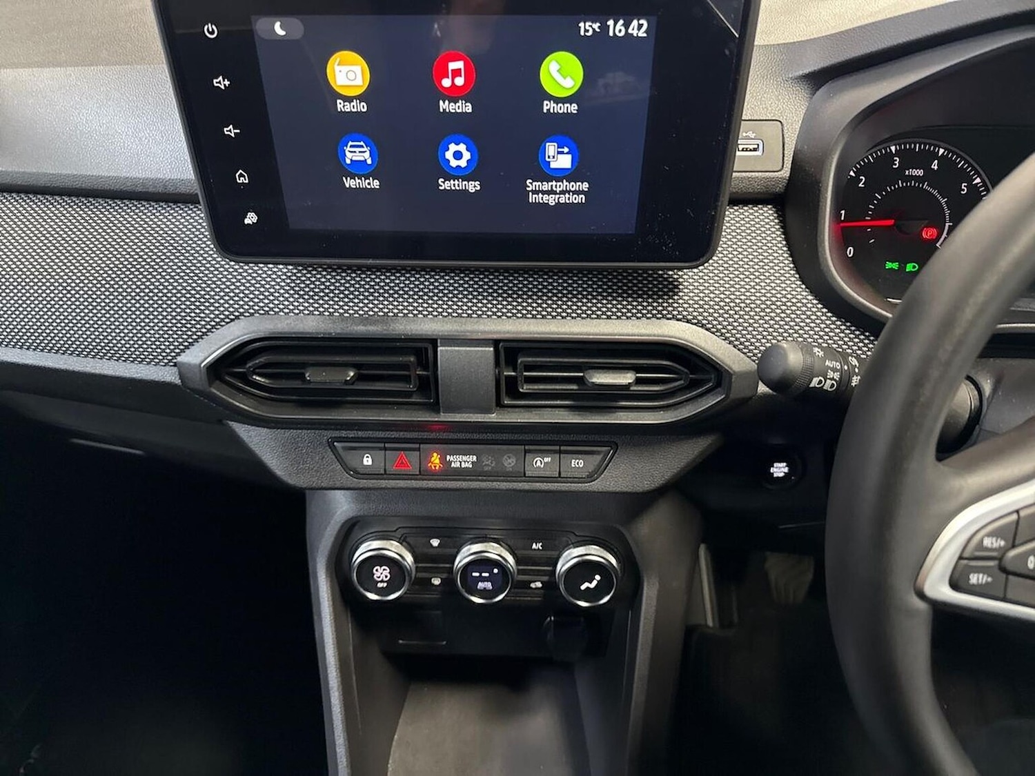 Used Dacia Jogger 2022 for sale - 76396896: Photo 13