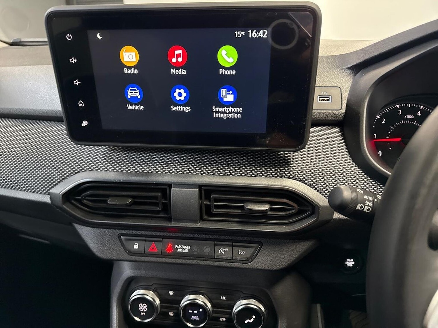 Used Dacia Jogger 2022 for sale - 76396896: Photo 23