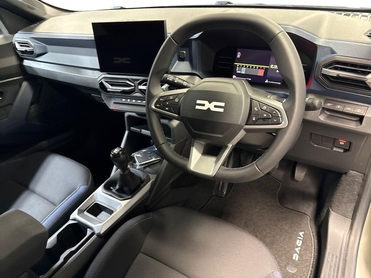 Used Dacia Duster 2025 for sale - 76181380: Photo 15