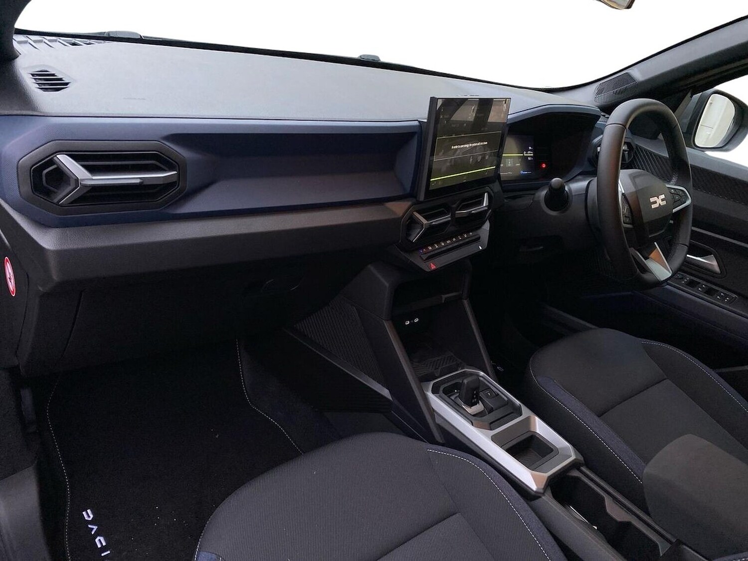 Used Dacia Duster 2025 for sale - 76662992: Photo 7