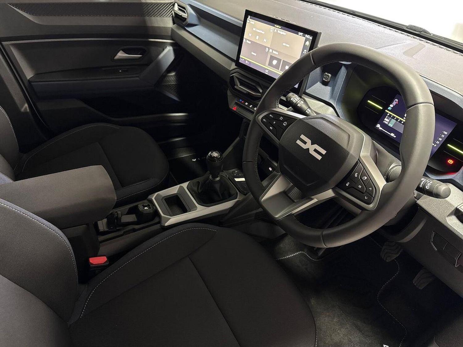 Used Dacia Duster 2025 for sale - 76030371: Photo 15