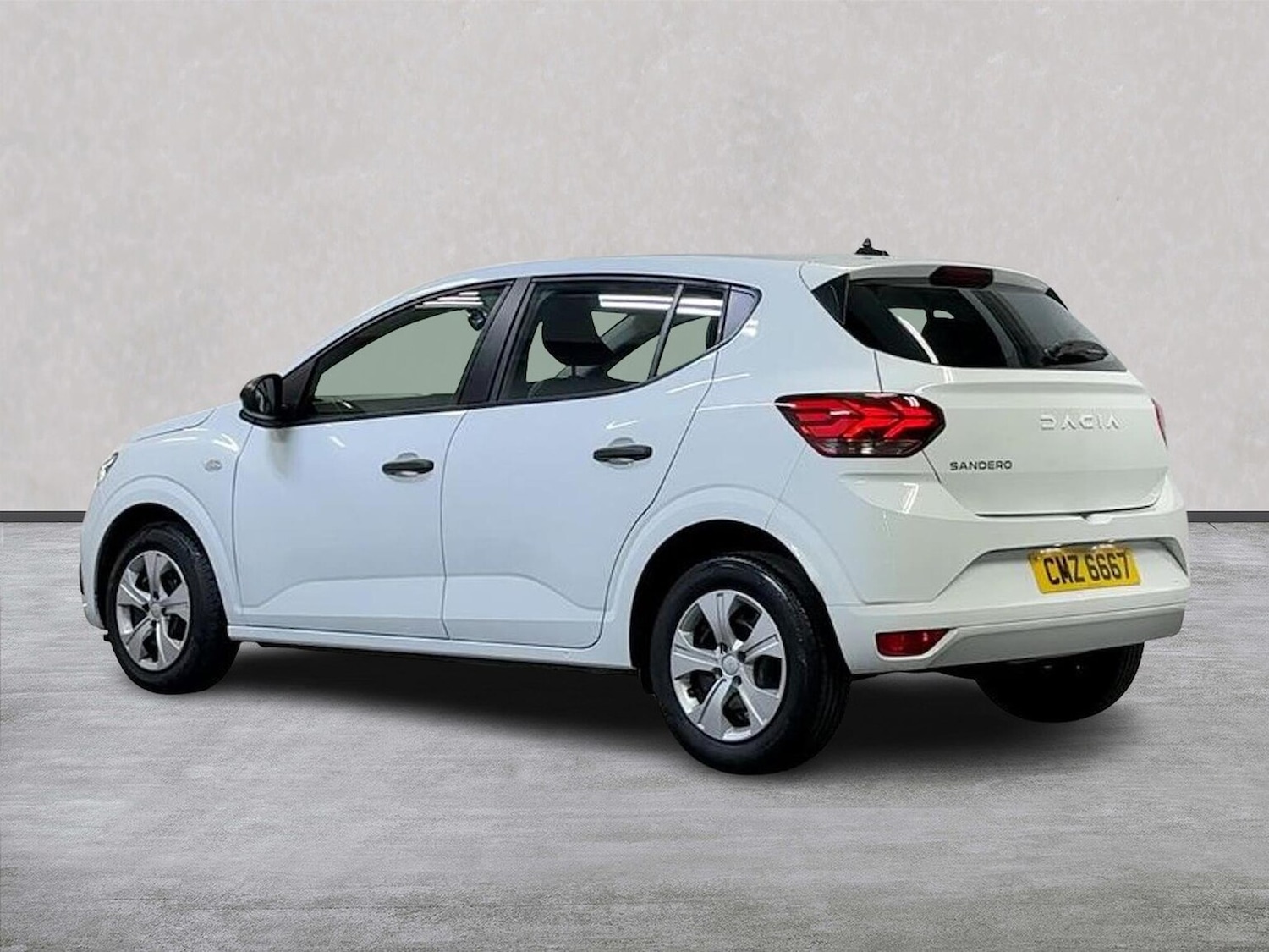 Used Dacia Sandero 2023 for sale - 76490693: Photo 2