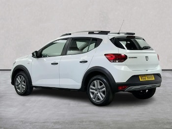 Used Dacia Sandero Stepway 2022 for sale - 79262561: Photo