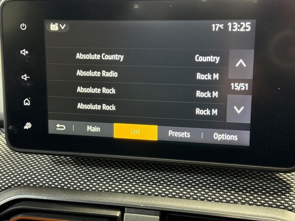 Used Dacia Sandero Stepway 2023 for sale - 76047767: Photo 11