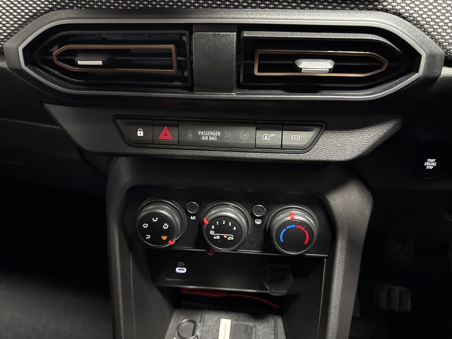 Used Dacia Sandero Stepway 2025 for sale - 76777252: Photo 12