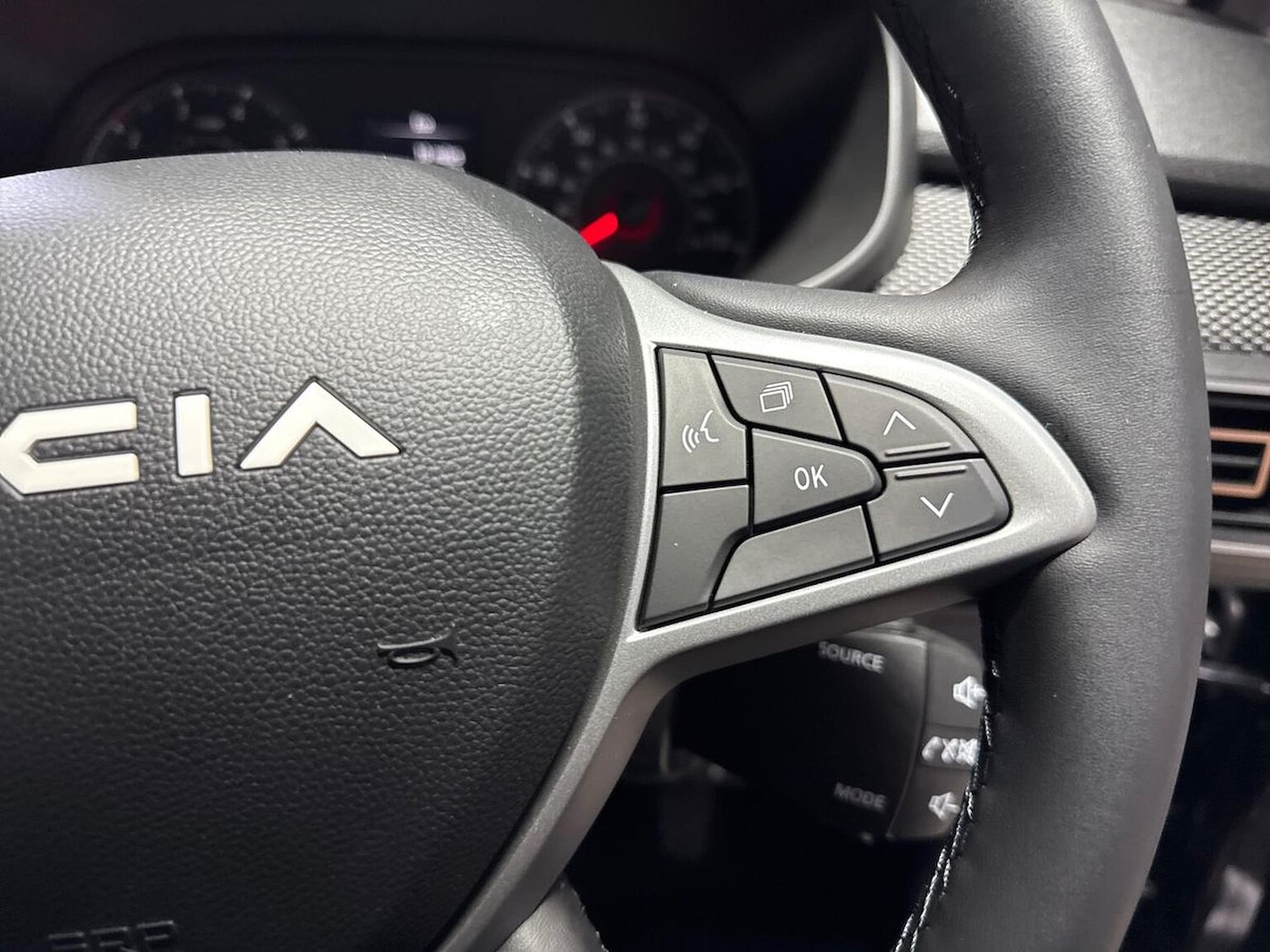 Used Dacia Sandero Stepway 2025 for sale - 76777252: Photo 25