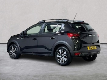 Used Dacia Sandero Stepway 2025 for sale - 76777252: Photo