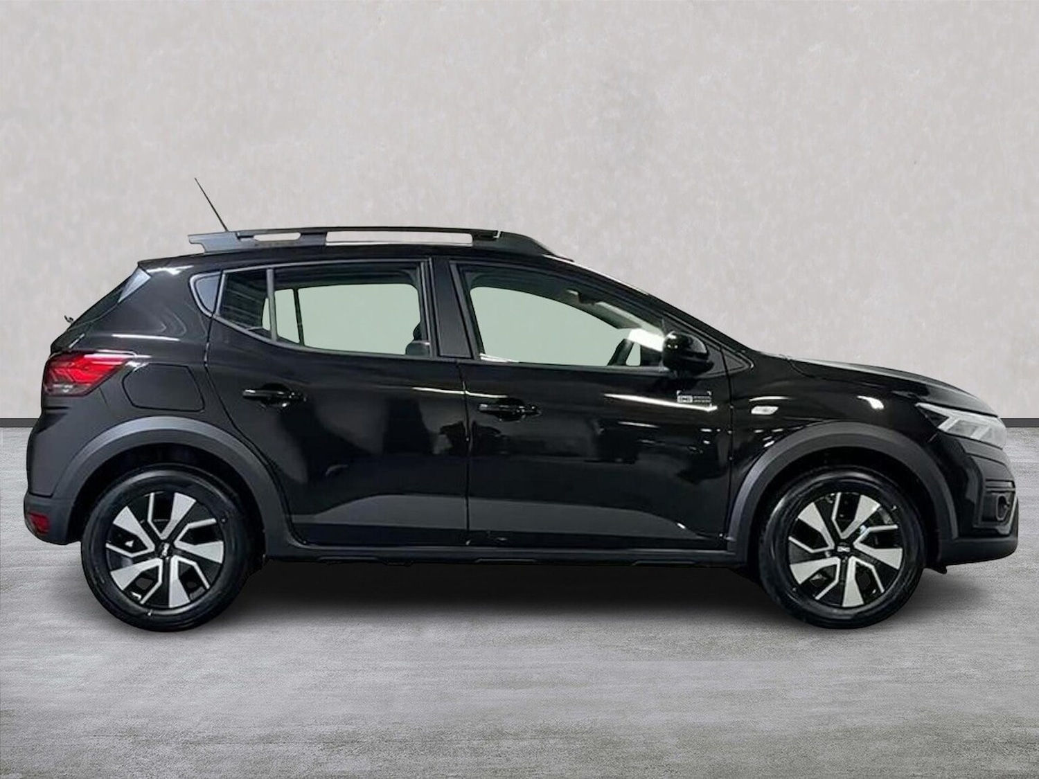 Used Dacia Sandero Stepway 2025 for sale - 76777252: Photo 3