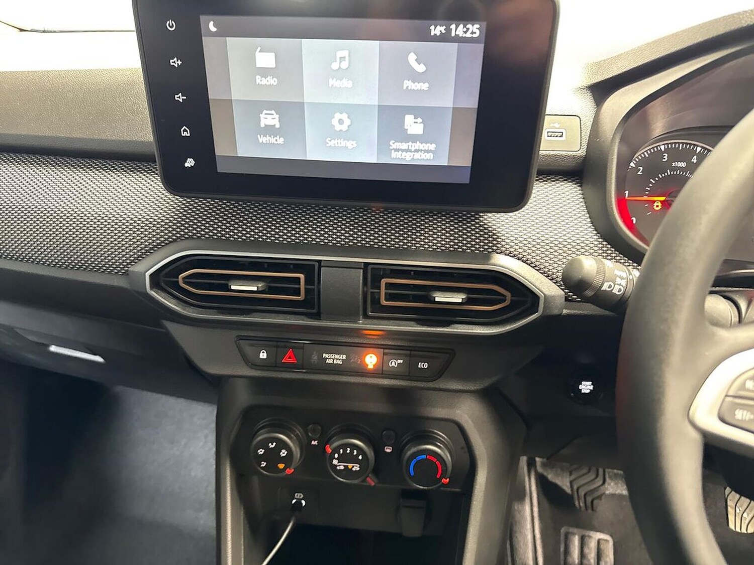 Used Dacia Sandero Stepway 2025 for sale - 76777251: Photo 13