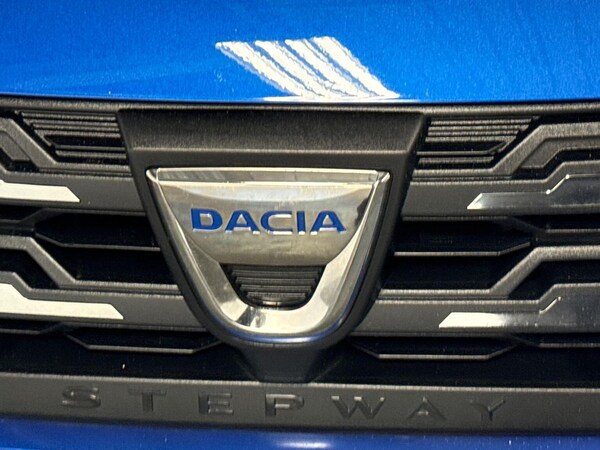 Used Dacia Sandero Stepway 2022 for sale - 76219132: Photo 28
