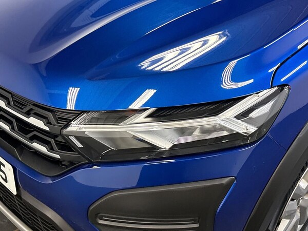 Used Dacia Sandero Stepway 2022 for sale - 76219132: Photo 29