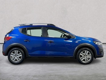 Used Dacia Sandero Stepway 2022 for sale - 76219132: Photo 3
