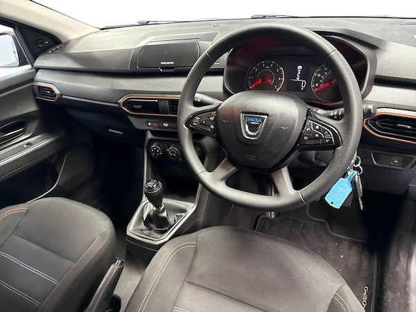 Used Dacia Sandero Stepway 2022 for sale - 76219132: Photo 8