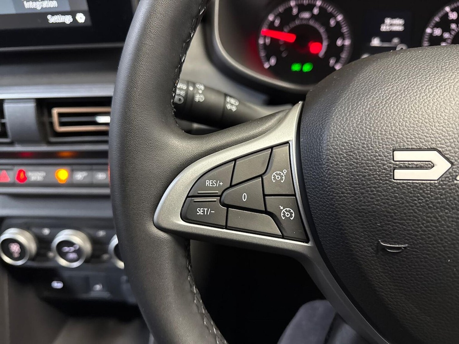 Used Dacia Sandero Stepway 2025 for sale - 77001893: Photo 24