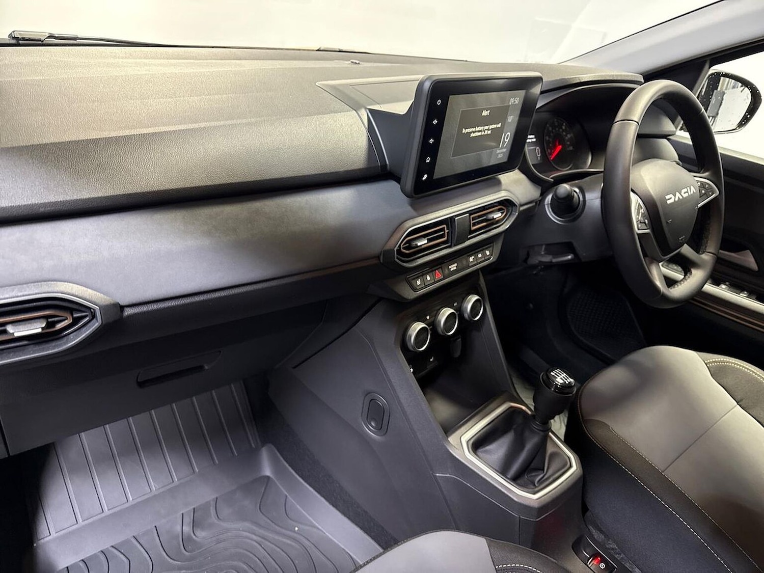 Used Dacia Sandero Stepway 2025 for sale - 77001893: Photo 7