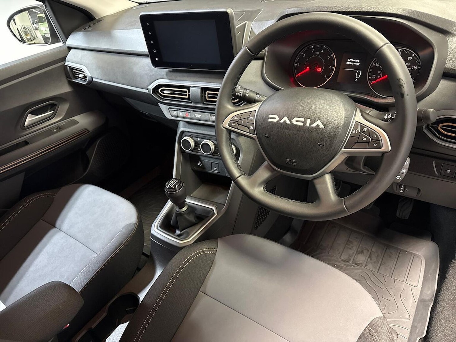 Used Dacia Sandero Stepway 2025 for sale - 77001893: Photo 9