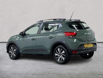 Used Dacia Sandero Stepway 2025 for sale - 78252719: Photo